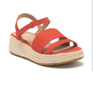 EILEEN FISHER  platform sandals size 6.5